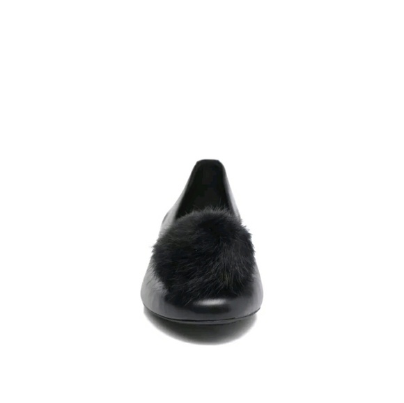 New Authentic Michael Kors Flats - Picture 2 of 4